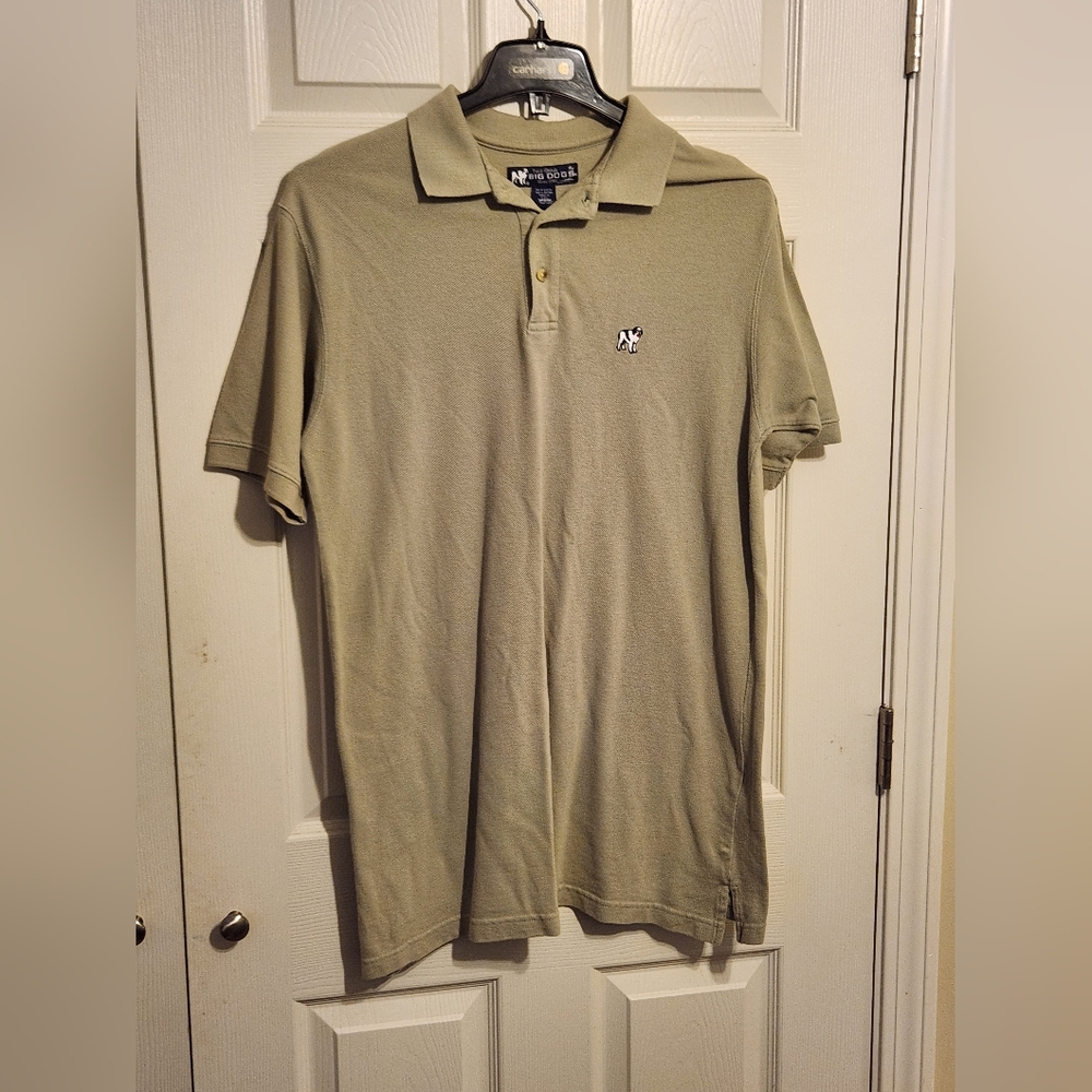 Big Dogs men short sleeve size medium polo shirt